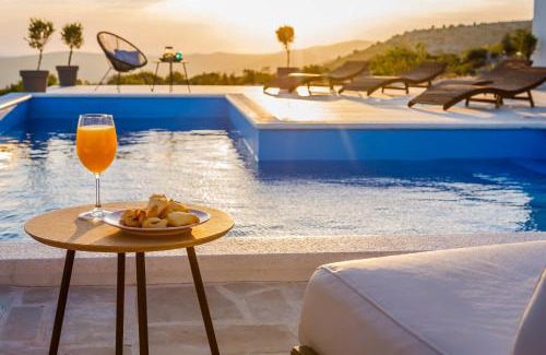 Seget Villa | Villa Zlatno Sunce in the hills near Trogir