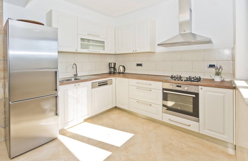 Bogomolje Villa | Villa Žurnata - Three Bedroom Villa with pool
