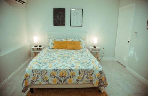 San Carlos Park Apartment | VillaBella