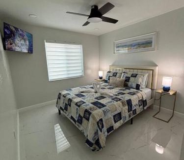 San Carlos Park Apartment | VillaBellaBlue