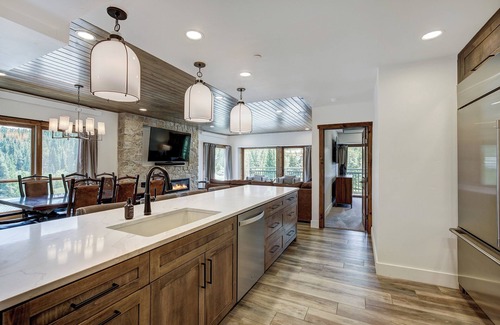 Peak 9 Apartment | Village at Breckenridge Resort