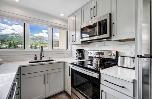 Peak 9 Apartment | Village at Breckenridge Resort