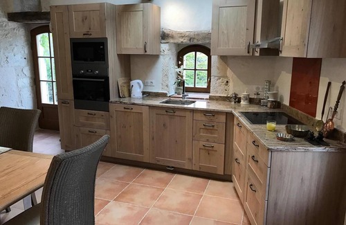 Valeilles House | Village - Beautiful restored stone Farmhouses in secluded French hamlet