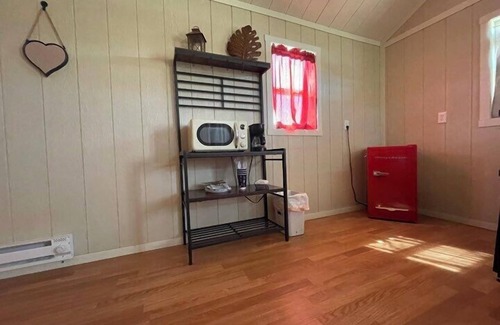 Butte House | Village cabin 2 sleeps four