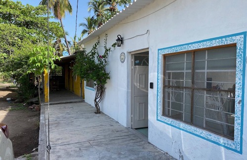 Cuyutlan House | Village casita! :)