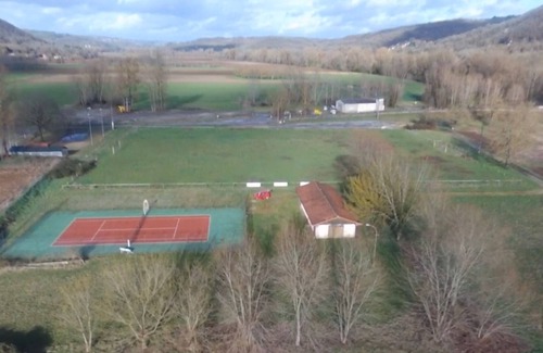 Larroque-Toirac House | VILLAGE COTTAGE