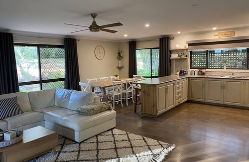 Macs Cove Apartment | Village Cove - pet friendly close to lake & snow