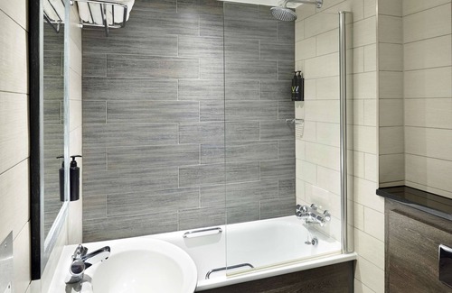 Ellemford Hotel | Village Hotel Edinburgh