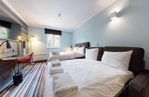 Chapeltown Hotel | Village Hotel Leeds North