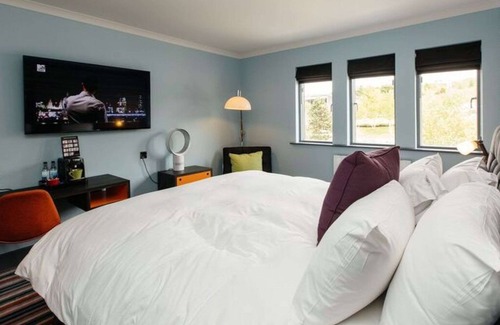 Maidstone Hotel | Village Hotel Maidstone