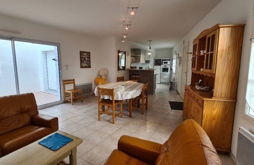 Le Bois-Plage-en-Re House | Village House - 5 People - 2 Bedrooms - Centre Village - Near the Sea
