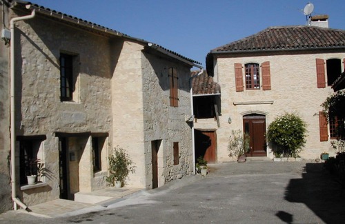 Castelnau-dArbieu House | Village house with large terrace, panoramic view and private pool