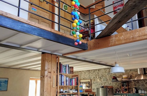 Baratier House | Village house 1 km from the lake, 100 m from the shuttle to Les Orres.
