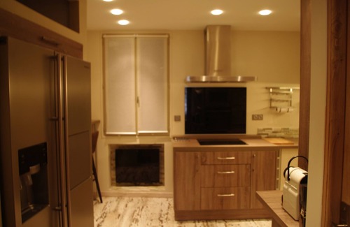 Meyrargues House | Village house - 15 min Aix - high-end equipment. Comfort-100M2