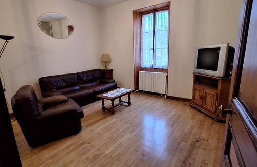 Avressieux House | Village house