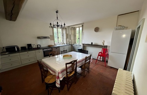 Vault-de-Lugny House | Village House in Burgundy near Vézelay Basilica