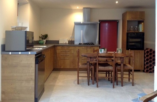 Sabran House | Village house le Bastidon