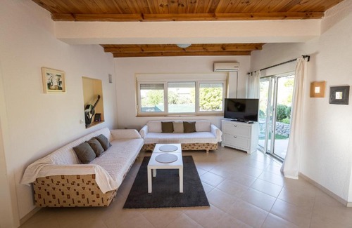 Mrzenci House | Village House