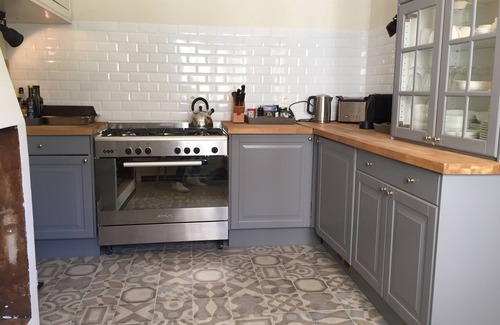 Canet House | Village house with garden in the middle of the southern French wine region, 30 minutes to the sea