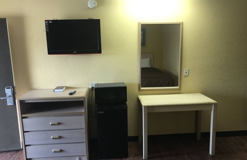 Cotulla Hotel | Village Inn Cotulla