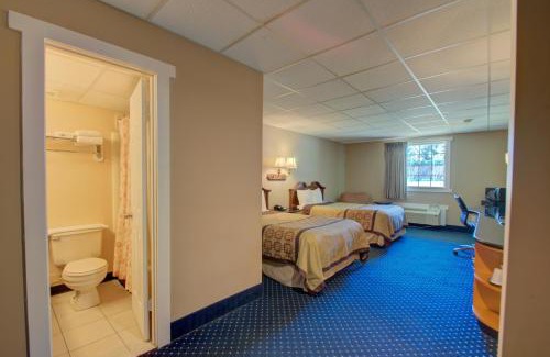 Annapolis Hotel | Village Inn