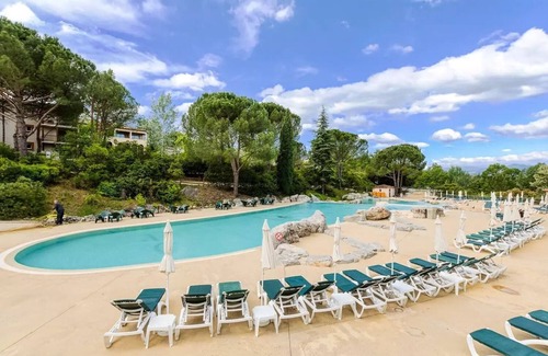 Rouret Apartment | Village Le Rouret - maeva Home - Comfort 1 bedroom apartment (4 people)