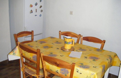 Pierlas Condo | village Mountain, village Mountain