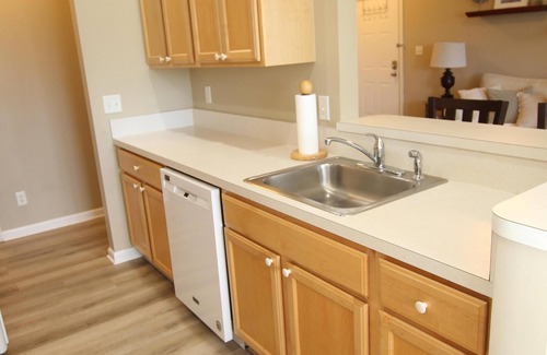 Villages of Five Points Condo | Village of Five Points, pet friendly condo!