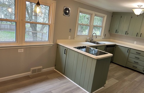 Manlius House | Village of Manlius, two bedrooms & private bathroom available in shared home
