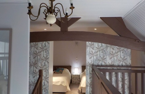 Chahaignes Bed & Breakfast | Village Pittoresque Niché Dans la Vallée du Loir!