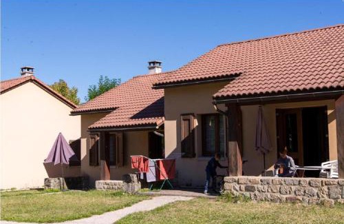 Le Malzieu-Ville House | Villages de Gîtes Le Pigeonnier