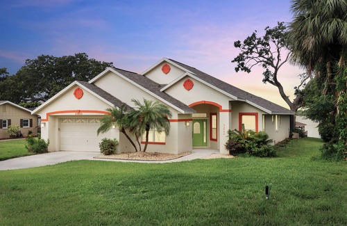 Fruitland Park House | Villages- Lake Griffin, Waterfront Home, 4 Miles To Villages, Harris Chain Lakes