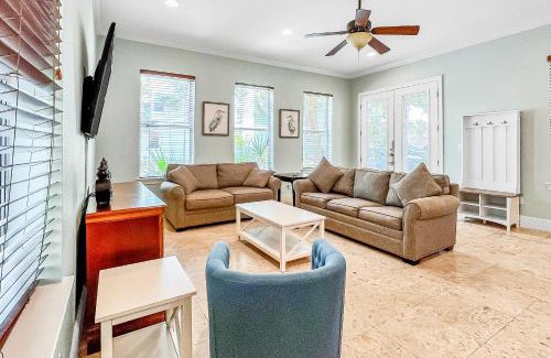 Villages of Crystal Beach House | Villages of Crystal Beach Family Tides