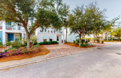 Villages of Crystal Beach House | Villages of Crystal Beach: Vitamin Sea