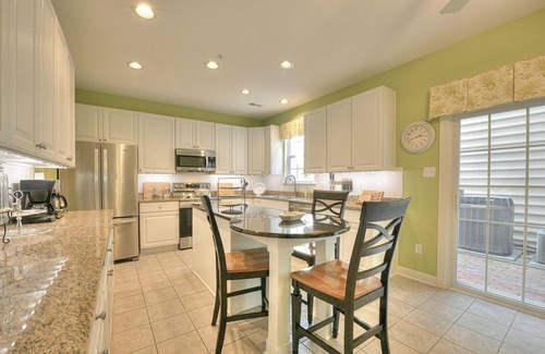 Villages of Five Points House | Villages of Five Points Townhouse.Community Pools, Pickleball Courts & More!