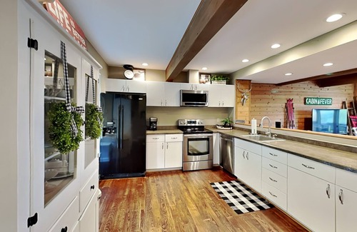 McHenry House | Villages of Wisp 66 Bright Passage | Amazing View!