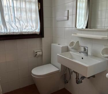 Moniga del Garda Apartment | Villaggio Barbara