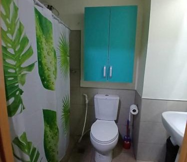 Downtown Cebu Apartment | Villahermiastaycation Cebu - The Persimmon Studio