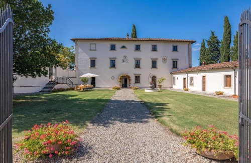 Arezzo Villa | VILLALTA 18&2, Emma Villas