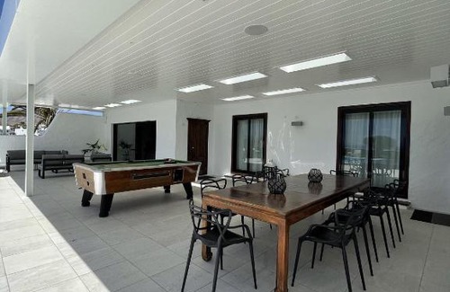 Los Mojones Villa | VillaMare