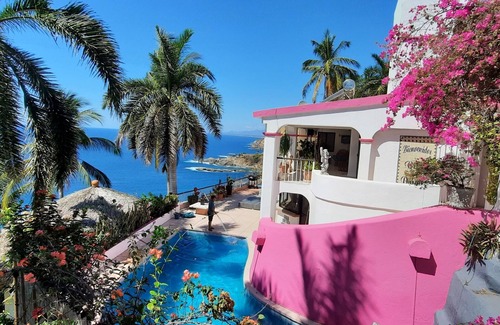 Balcones Al Mar Villa | VillaParaisoAca, Luxury villa, spectacular view & beach. Christmas Special