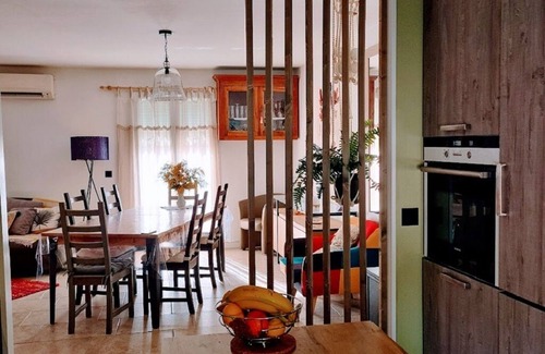 Lauris Villa | Villaphijos Provence Luberon, Piscine, Parking, Jardin, Terrasse, Climatisation