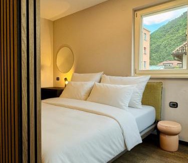 Old Town Apartment | VILLAREJA - Stilvolle ruhige Boutique-Suite mit Terrasse, Designbad und Altstadtblick im Herzen von Bozen