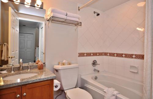 South Pandosy Hotel | Villas at Eldorado Resort