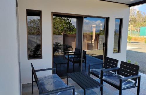 La Cruz Villa | Villas Brisas de Soley
