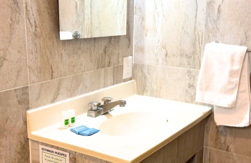 San Jacinto Amilpas Hotel | Villas Del Sol Hotel