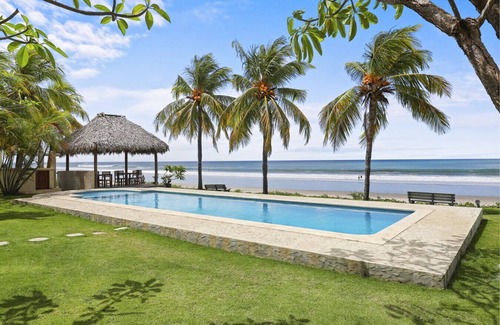 Rancho Santana Condo | Villas Iguana A-14: Beachfront Condo!