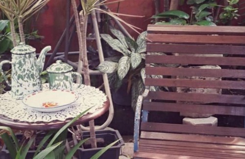 Klojen Bed & Breakfast | villas in batu indonesia Homestay Real