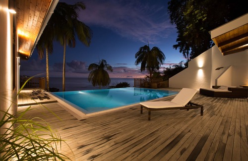 Port Glaud Villa | VILLAS PALM ROYAL - LUXURY VILLA QUEEN WITH A PRIVATE POOL OCEAN VIEW