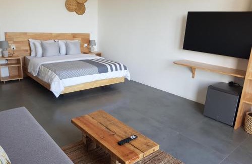 Fond du Sac Bed & Breakfast | Villas Rocher - Junior Suite 3B